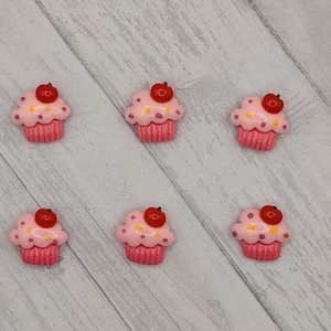 Cute Cupcake Magnets - Set of 6