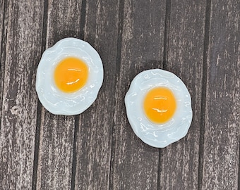 Over Easy Egg Magnet Set