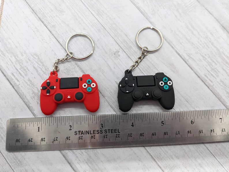 Video Game Controller Keychain image 2
