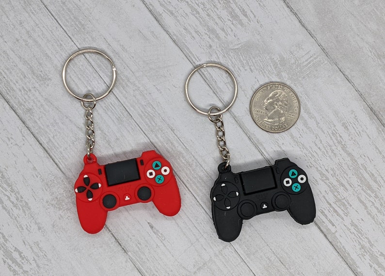 Video Game Controller Keychain image 3