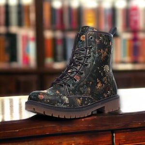 Forest Witch Boots, Goblincore Boots, Wildflowers Boots, Vegan Combat Boots, Witchcore, Naturecore Bloemen Laarzen, Cottagecore Laarzen