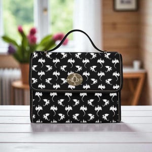 Witte drakenprint, gothic-fantasie-crossbodytas, portemonnee donker sprookjeswezen, drakenpatroon Witchcore, cadeau-idee middeleeuwse mythe