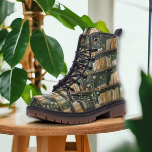 Witchy Library Green Combat Boot, Cottagecore Books Vegan Combat Boots, Witchcore Festival Club Boot, Faecore Bloemenprint Laarzen,