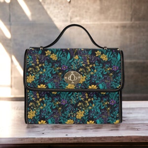 Cottagecore Floral sorcière toile cartable, sac à main victorien croisé, joli sac à main en cuir végétalien avec bandoulière, sac victorien, sac à main victorien