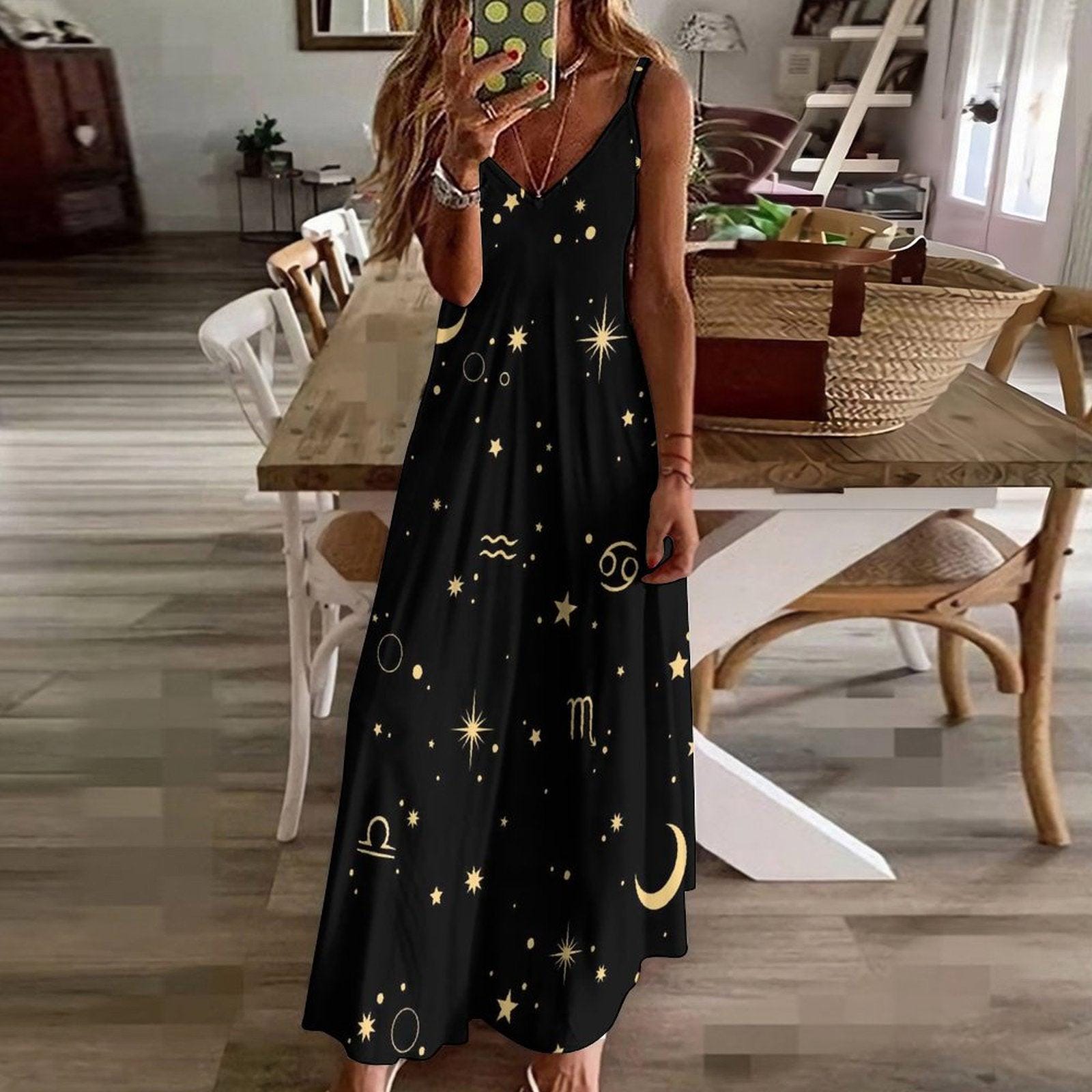 chinese dress ladies Black Celestial Wedding Dress  Glow-in-the-Dark Star Gown for Alternative  Brides 2025 2026  Boom Blush