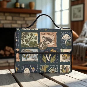Goblinkern Wald Umhängetasche, Vintage Frosch Canvas Geldbörse, Pilz Natur Crossbody Umhängetasche, alt Cryptischer Botaniker Stempel Sammler Geschenkidee