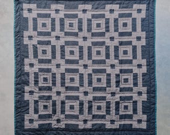 Moderne Blaue Abstrakte Geometrische Quadratische Patchworkdecke