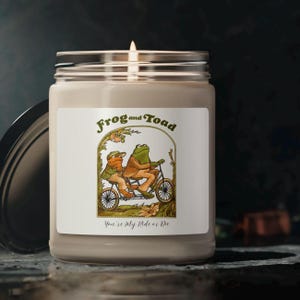 Frog and Toad Scented Soy Candle, Book Lover Decor , Bookworm, Bestie Friendship Gift, ride or die gift