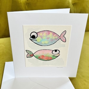 Carte de voeux artistique, poissons. Aquarelle et encre noir et collage.Unique et peint à la main. Oeuvre d'art originale. Tout occasions.