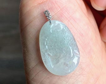 天然グレード A 氷のような半透明のパステル グリーン ジェダイト山水 天然グレード A 氷のような半透明のパステル グリーン ジェダイト山水