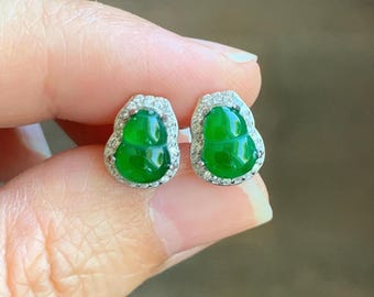 Natural Guatemalan Grade A Icy Translucent Vibrant Green Jade Jadeite Gourd Hulu Stud Earrings Sterling Silver 天然冰危绿翡翠葫芦镶嵌耳钉 YLH96