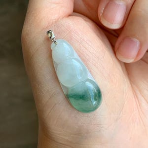 Natural Grade A Icy Translucent Gelatinous Light Green Marbled Jadeite Carved Lucky Peapod Pendant 18K White Gold 5g 天然白冰飘花翡翠福豆镶嵌吊坠 PHFD143
