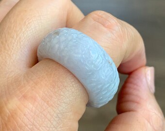 Natural Burmese Icy Translucent Brown Marbled Jadeite Engraved Dragon Band Ring size 9.75 天然缅甸特色飘花翡翠盘龙宽版戒圈扳指
