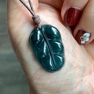 Natural Grade A Guatemalan Icy Translucent Dark Teal Blue Jade Jadeite Carved Leaf Pendant Rope Necklace 25” 7g 天然老种冰危深蓝水翡翠大叶有成吊坠 SLY99B