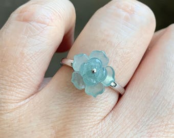 認定天然グアテマラ氷のような高半透明ライトブルー翡翠ジェダイト蓮の