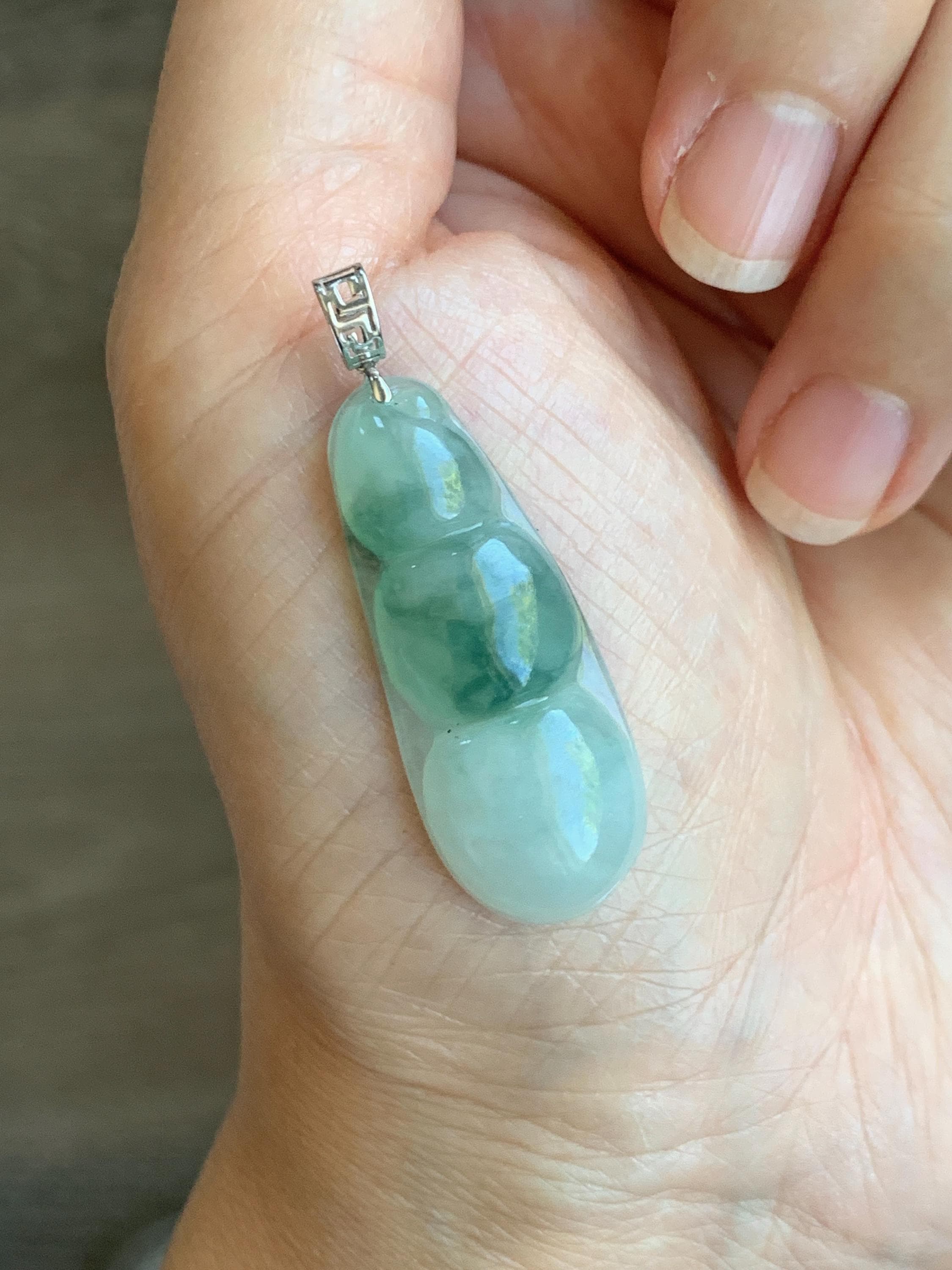 天然グレード A 氷半透明ライトグリーン大理石翡翠ジェダイト彫刻幸運