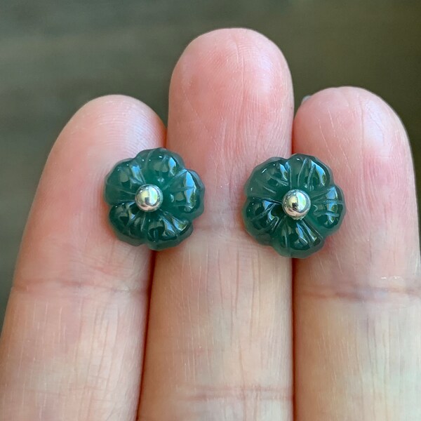 Natural Guatemalan Icy Translucent Gelatinous Deep Teal Green Jadeite Hibiscus Flower Stud Earrings Sterling Silver 天然冰危湖水绿翡翠朱槿花银耳钉 B