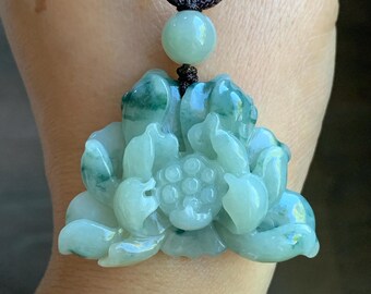 翡翠彫刻ネックレス ビーズ付き imgrc0077233022.jpg