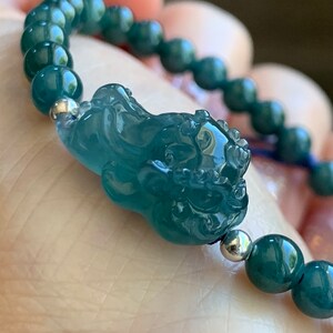 Natural Guatemalan Icy Highly Translucent Rich Teal Blue Jadeite Dancing Lion Beaded Bracelet 6.25” Silver 9g 天然冰胶危湖水蓝翡翠精工摆烂小醒狮手串 XWLS310