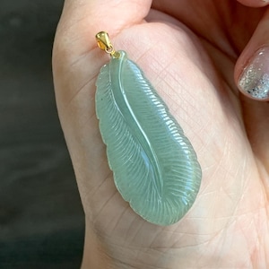 Natural Grade A Icy Translucent Light Green Jade Jadeite Carved Large Feather Pendant 18K Yellow Gold Bail 天然冰绿翡翠羽毛镶嵌吊坠 MQL228