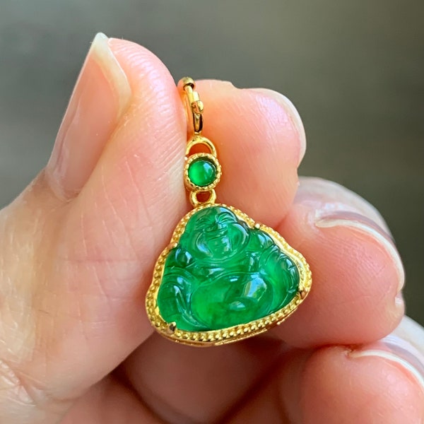 Natural Guatemalan Icy Highly Translucent Vibrant Green Jadeite Carved Buddha Pendant Sterling Silver Yellow Gold Overlay 天然冰危阳绿翡翠佛公镶嵌吊坠