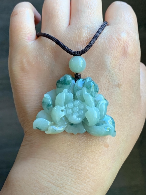 天然グレード A 半透明イエロー & グリーンマーブリング三色翡翠彫刻蓮