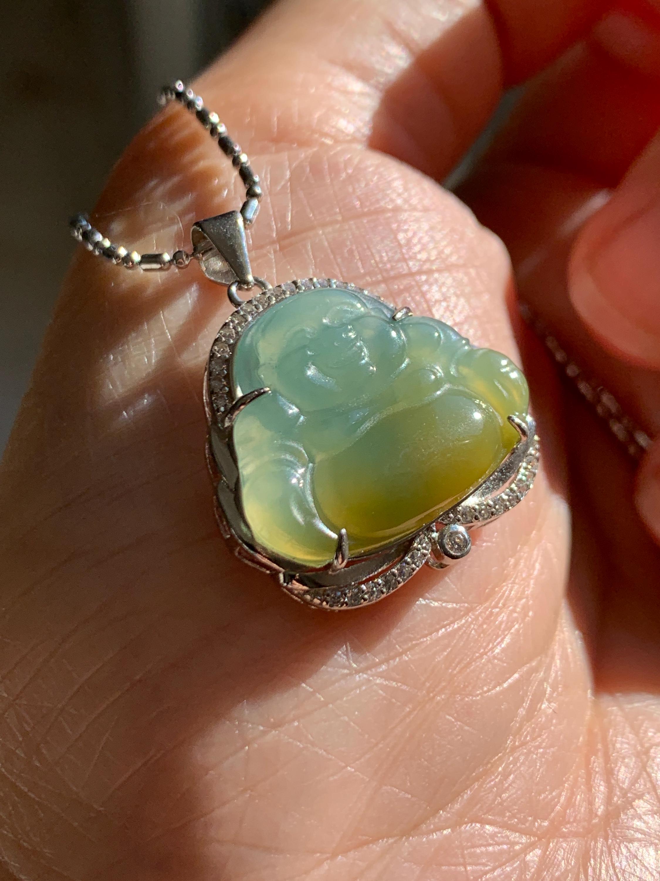 天然グレード A グアテマラ氷半透明ブルーまたは二色の翡翠翡翠仏