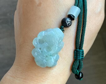 大きな天然グレード A 氷のような半透明のゼラチン状の緑色の大理石の