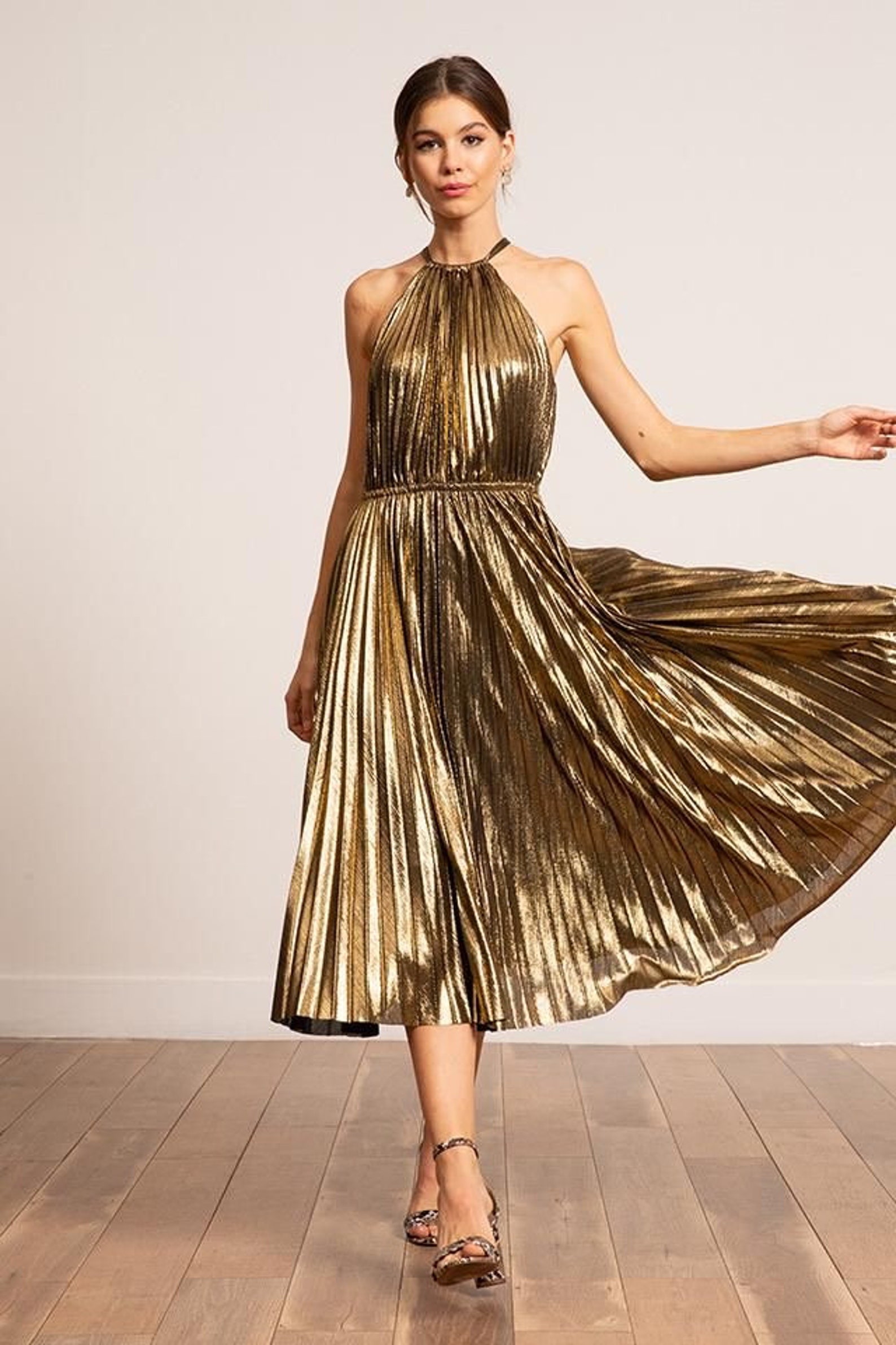 Foil Print Pleated Knit Evening Gown Long Metallic Foil V Neck Dress