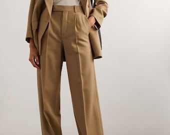 Women’s Oversized Tan Blazer and Wide-Leg Pants Set, Stylish Two-Piece Pantsuit for Work, Office, Power dressing, Business casual outfits