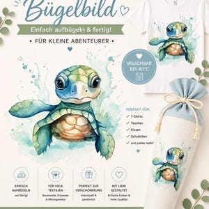 Op de afbeelding: Waterverfillustratie van een zeeschildpad in blauwe en groene tinten. Het ontwerp staat op een wit T-shirt, een trekkoordtas en een aparte afbeelding. Tekst bevat "Strijkapplicatie" en "Wasbaar tot 40°C."