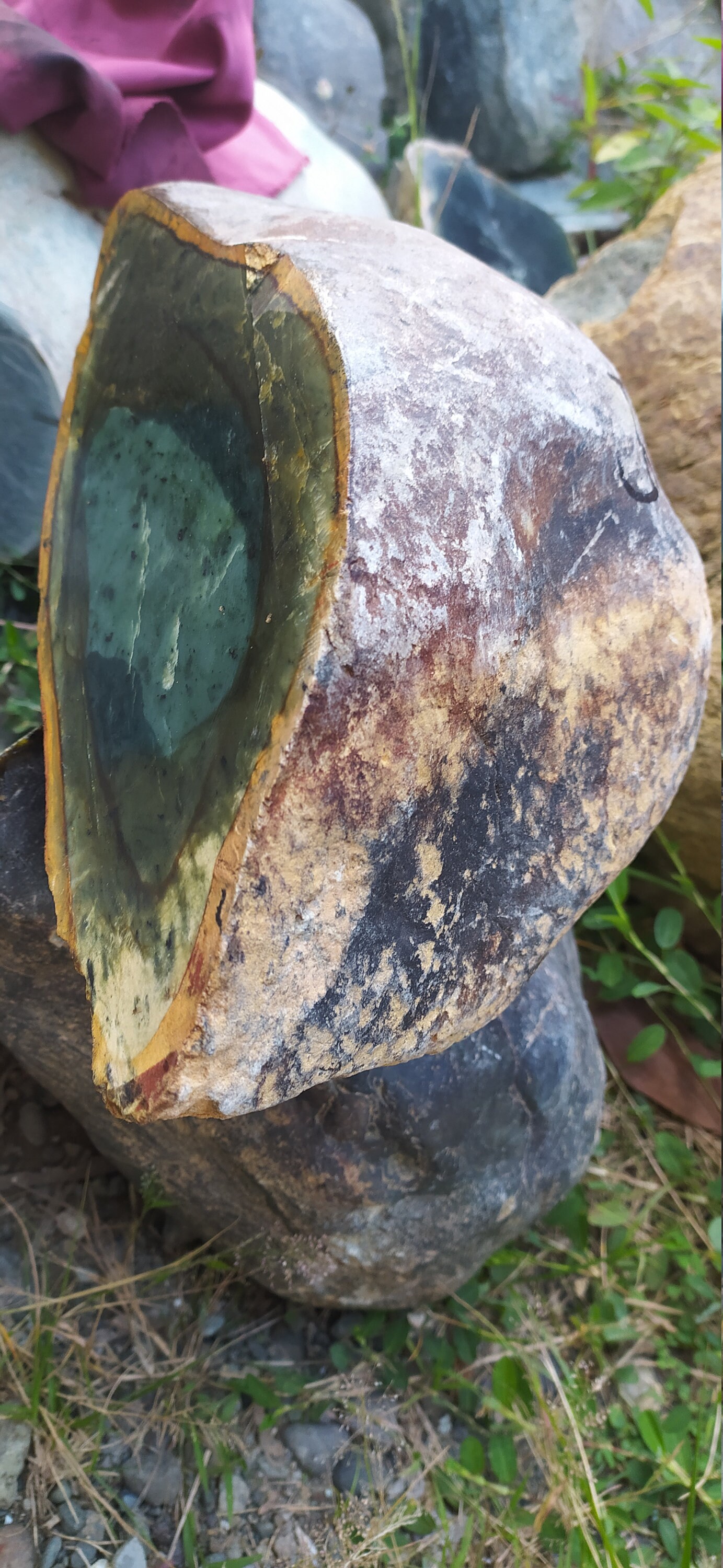 Jade Neprhite Jade Rocks Jade Natural Indonesian Rock | Etsy