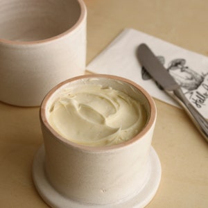 Ceramic French Butter Dish with Lid, Butter Keeper with Lid image 2