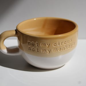 Taza de cerámica "Not My Circus Monkeys", taza de café con humor para la oficina (237 ml)