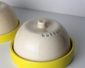 Handmade Ceramic Butter Dish with Lid: Minimalist Modern & Stoneware Cheese Keeper