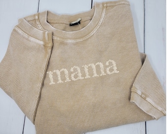 Floral Embroidered Corduroy Mama Sweatshirt: Vintage-Inspired Cotton