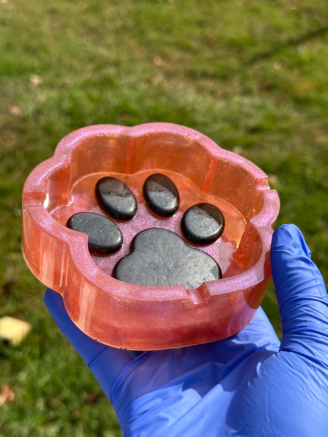 custom-dog-paw-acrylic-lamp