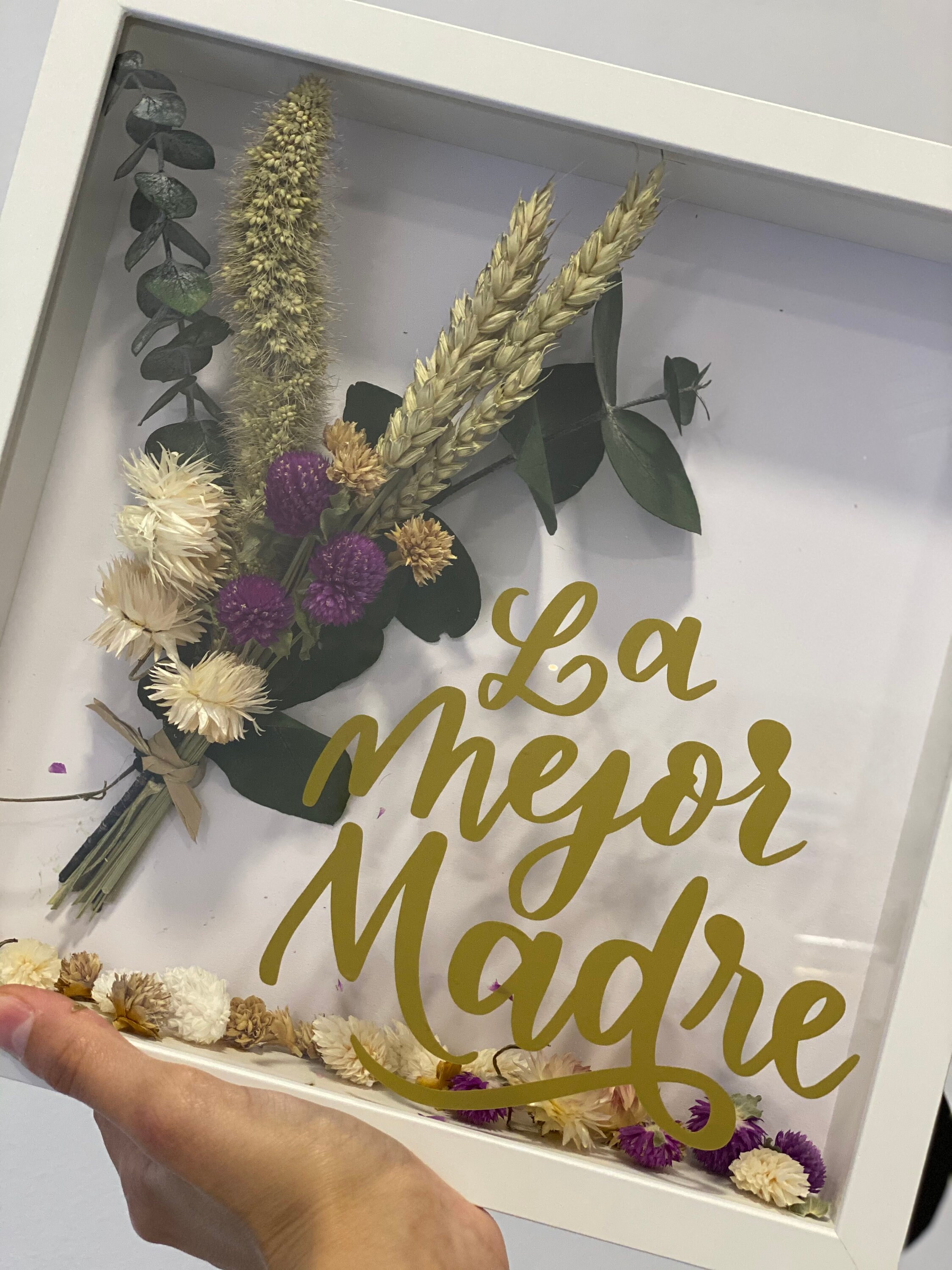 Cuadro con flores preservadas/ dia de las madres/ shadow box flowers
