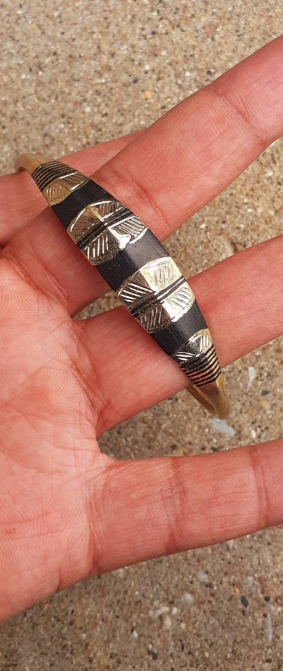 Mens Vintage African Tuareg Tribe Brass Bracelet - image 4