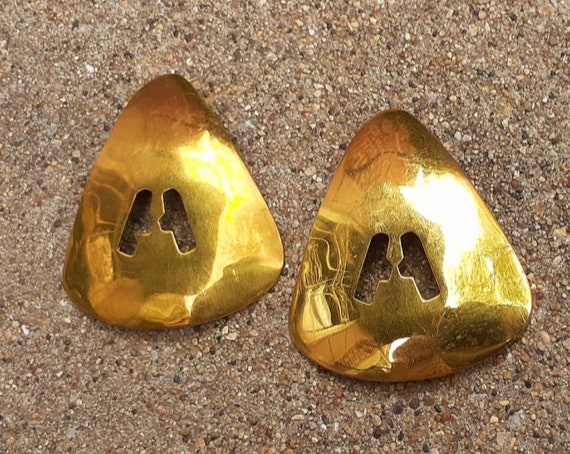 Vintage Chunky Brass A initial Earrings rare Kenya - image 2