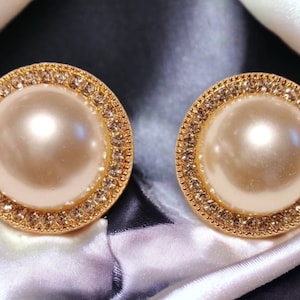 Extra Large Faux Pearl Stud Clip On Earrings gold