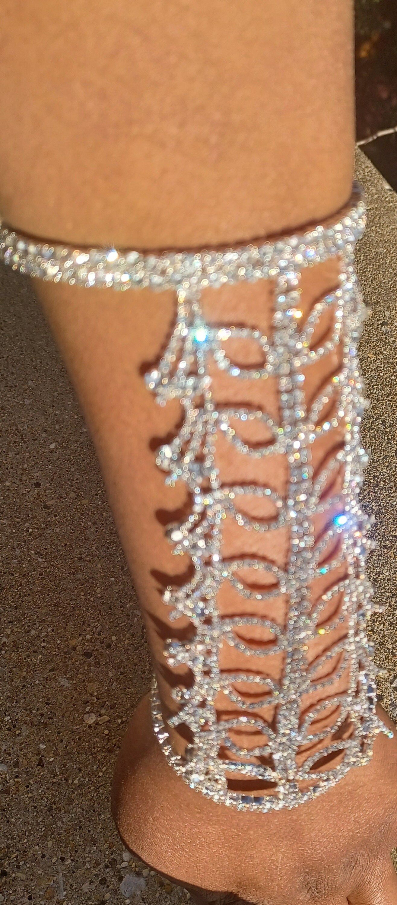 Bracelet with rhinestone cushion cut main image 0