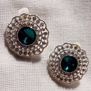 Rhinestone Stud Cluster Clip On Earrings