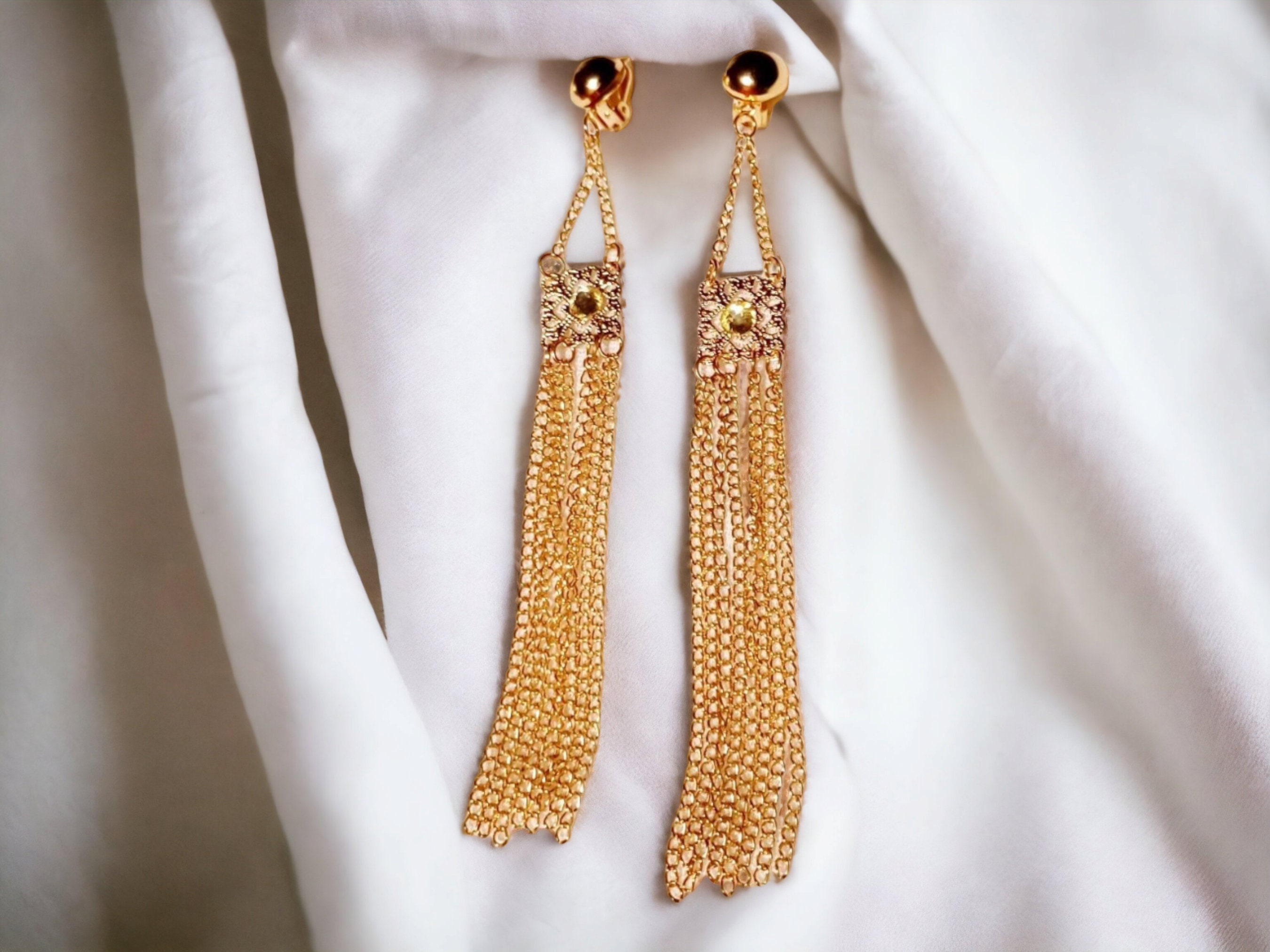 Handmade Metal chain Clip On Earrings gold