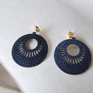 Natural Wood Boho Hoop Clip On Dangle Earrings black