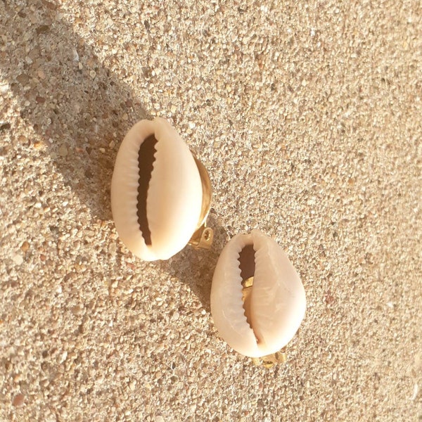 Clip On Cowrie Shell Cluster Earrings