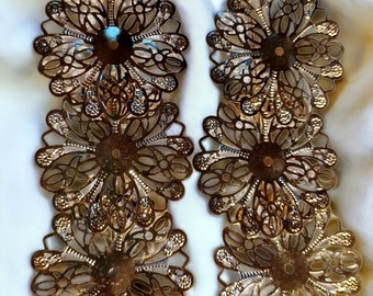 Extra Large Abstract Flower Clip On Earrings gold