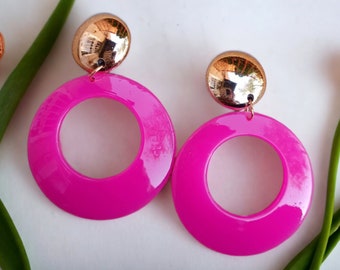 90s Chunky Pink Ice Cube Hoop Earrings | Crooked Oval