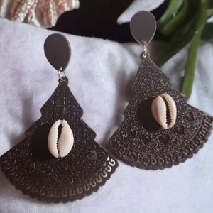 Handmade Wood and Cowrie Boho Clip On Dangle Earrings black