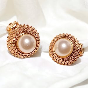 Large Classic Pearl Stud Clip On Earrings